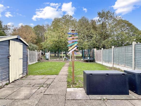 Generous Rear Garden 682