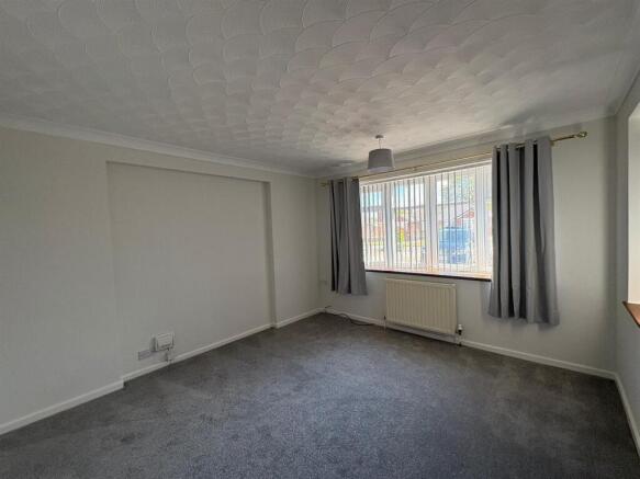 2 bed Bungalow to rent Image 11