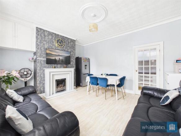2 bed Terraced for sale Image 7