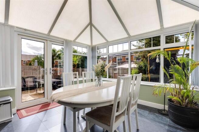 Conservatory/Diner