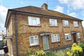 14, Cedar Court, Egham TW20 9DB
