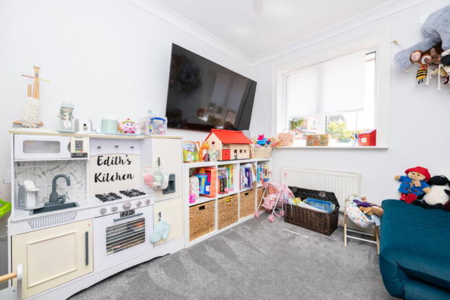 4 bed Detached for sale Image 12