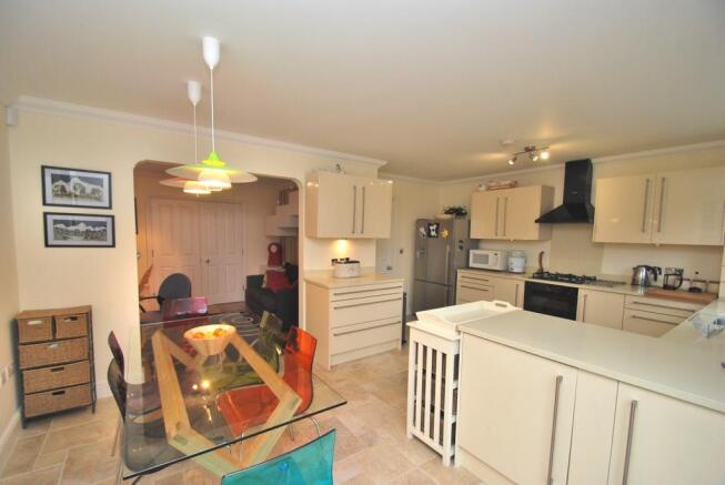 Kitchen/breakfast/fa