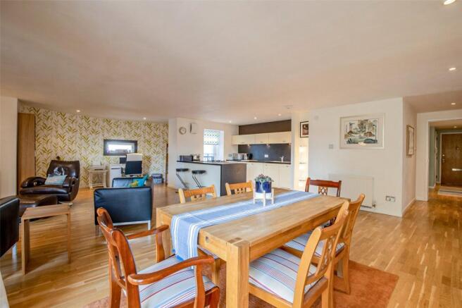 Living Dining
