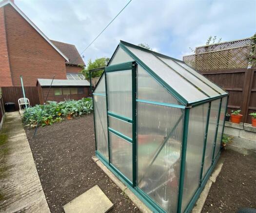 Veg Garden 2.jpg