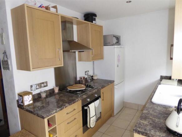 Dining Kitchen: