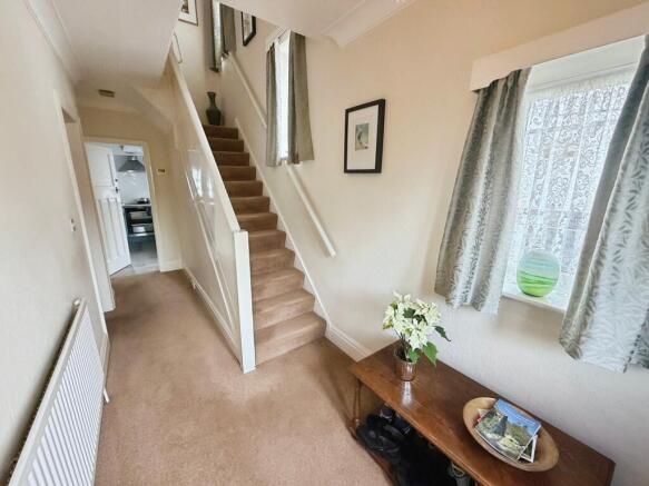 3 bed Semi-Detached for sale Image 8
