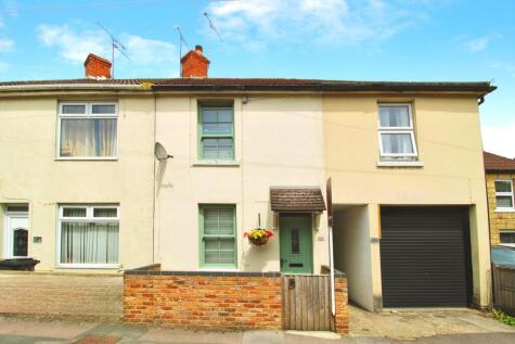 Hyde Road, Upper Stratton, SN2