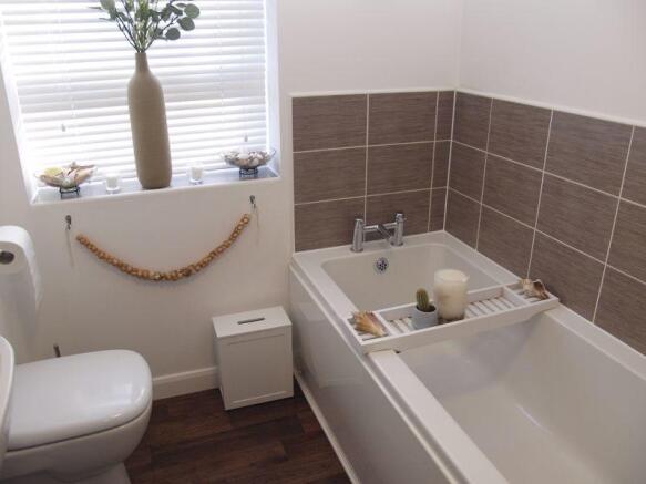 Family Bath/Sh...