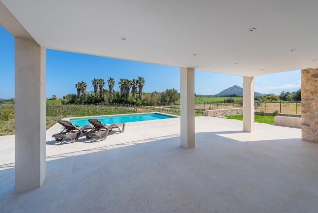 Covered Terrace