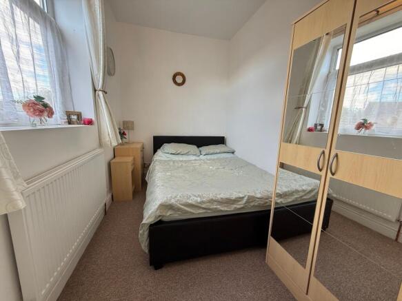 3 bed Detached for sale Image 8