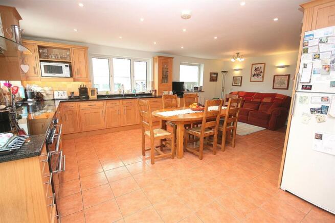 Kitchen Breakfast Room