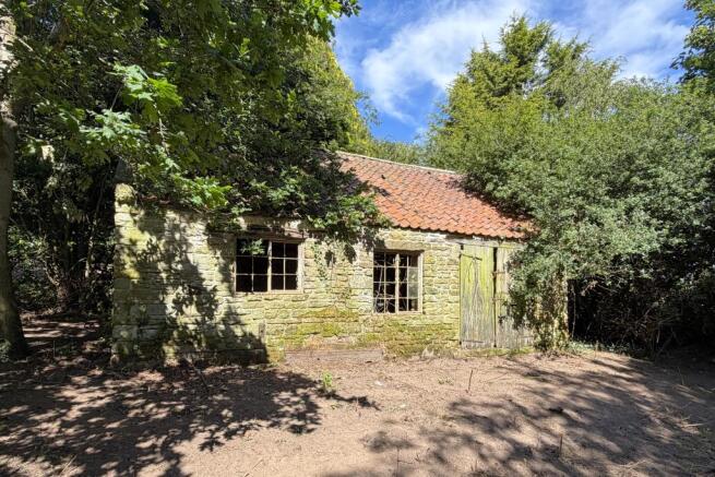 Detached for sale Image 12