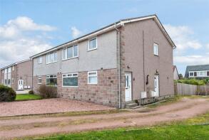 33, Kinmundy Gardens, Westhill AB32 6SG