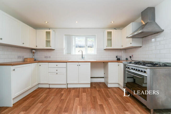 Kitchen 1