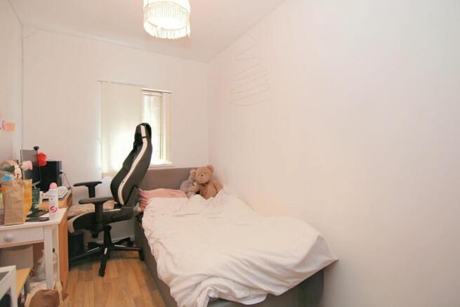 2 bed Apartment for sale Image 7