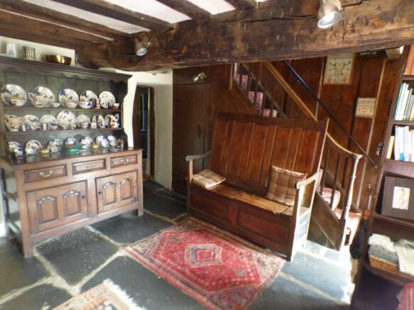 ENTRANCE LOBBY/SEATI