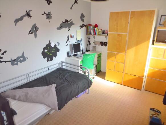 Photo 16