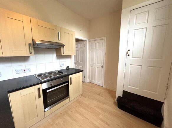 3 bed Terraced for sale Image 11
