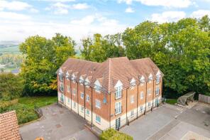 24, Maurice Way, Marlborough SN8 3LG
