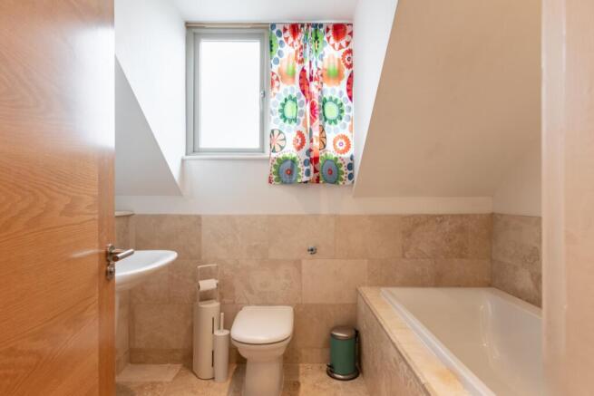 bathroom-2 e