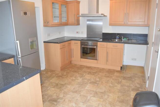 KITCHEN DINING ROOM