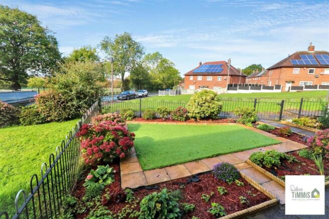 Tenbury Green, Bentilee, Stoke-On-Trent photo 4