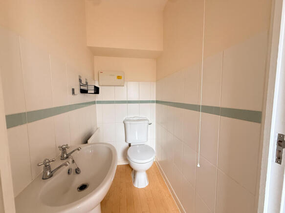 Kingfisher Road, Besthorpe, Norfolk photo 4