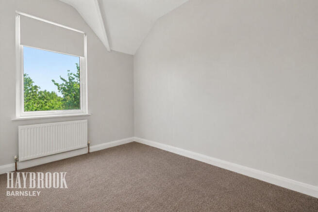 3 bed Terraced for sale Image 10