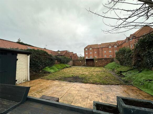 3 bed Detached for sale Image 11