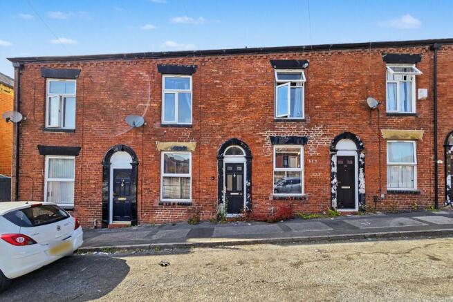 12 Mayall Street East, Oldham, OL4 3EN