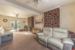 196, Watling Avenue, Burnt Oak, Edgware HA8 0NL