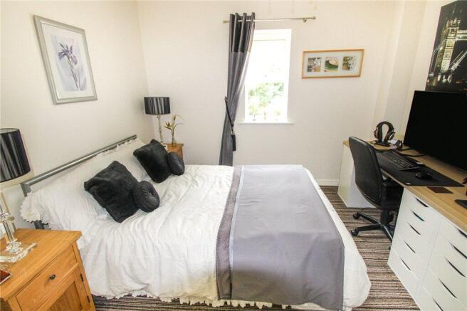 2 bed Apartment for sale Image 7