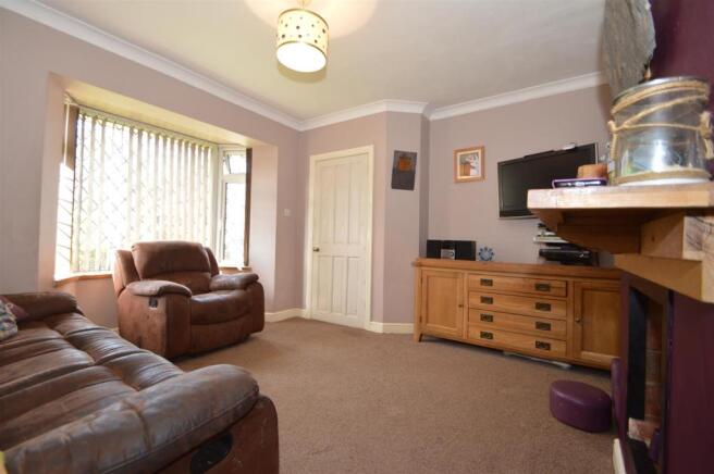 ### Sitting Room.JPG