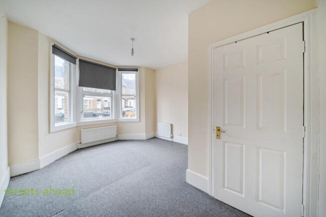 7e685bce-d409-4f7...