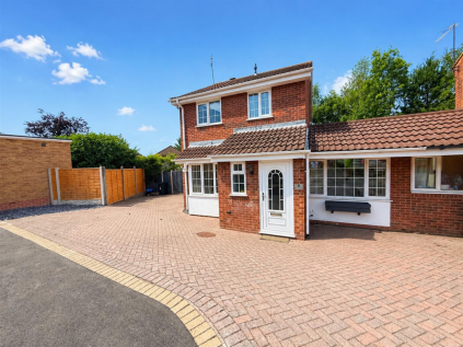 Sunderland Drive, Amblecote, Stourbridge, DY8 4LD
