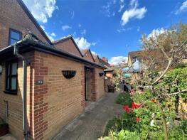 25, Sweet Briar, Marcham, Abingdon OX13 6PD