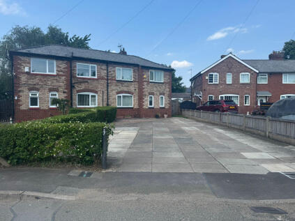 Newstead Avenue, Manchester