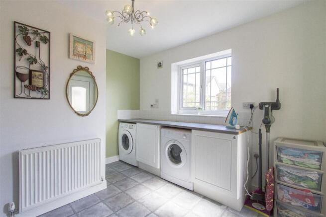 5 Tansley Road_18.jpg