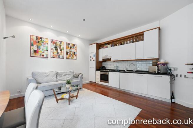 Kitchen: