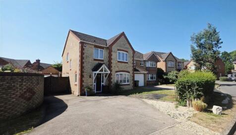 Falcon Way, Brackley