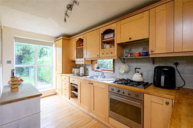 Heath Drive, Boston Spa, LS23 photo 4