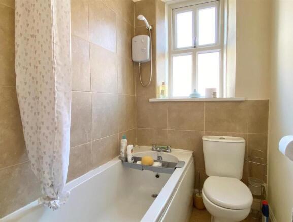 2 bed Terraced for sale Image 9