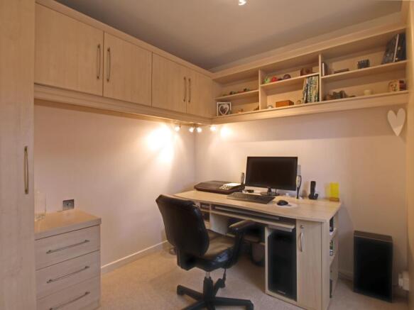 Bedroom 3 (Double)