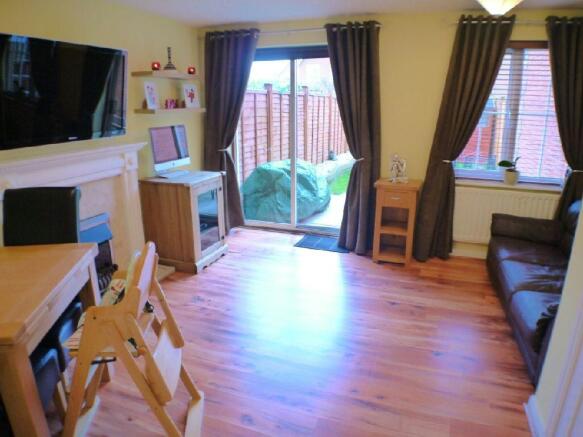 Lounge/Dining Room