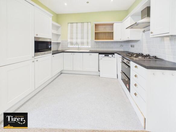 CAM01931G0-PR0343...