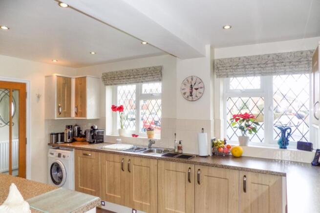 Kitchen/Breakfast