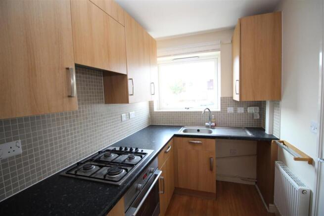 Kitchen 2.JPG