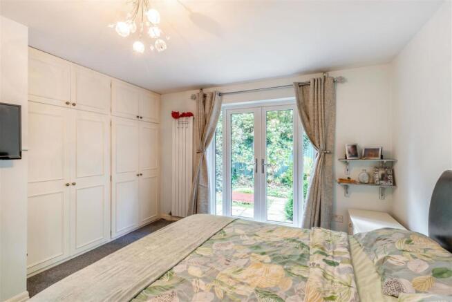 8524977-interior18.jpg