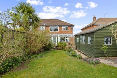 Oaklands Road, Petersfield, Hampshire